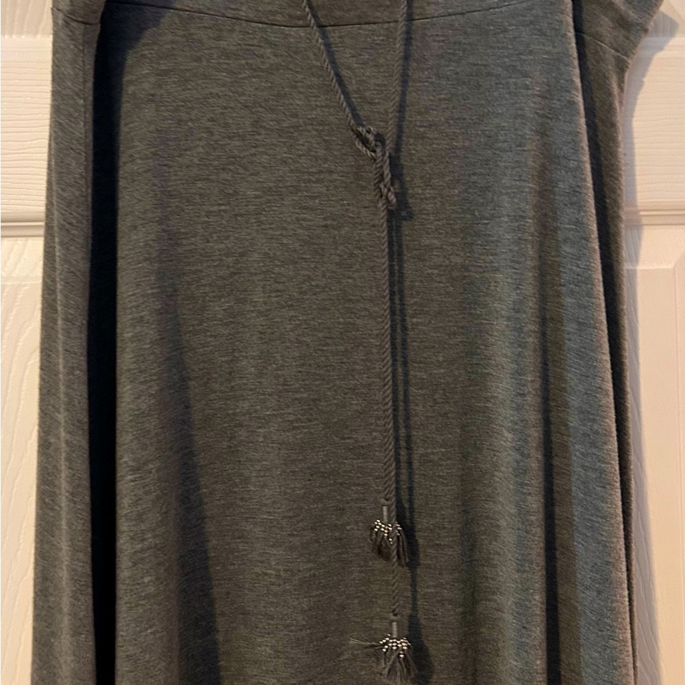 Tommy Bahama Gray Maxi A-Line Skirt for Casual or dressy Wear